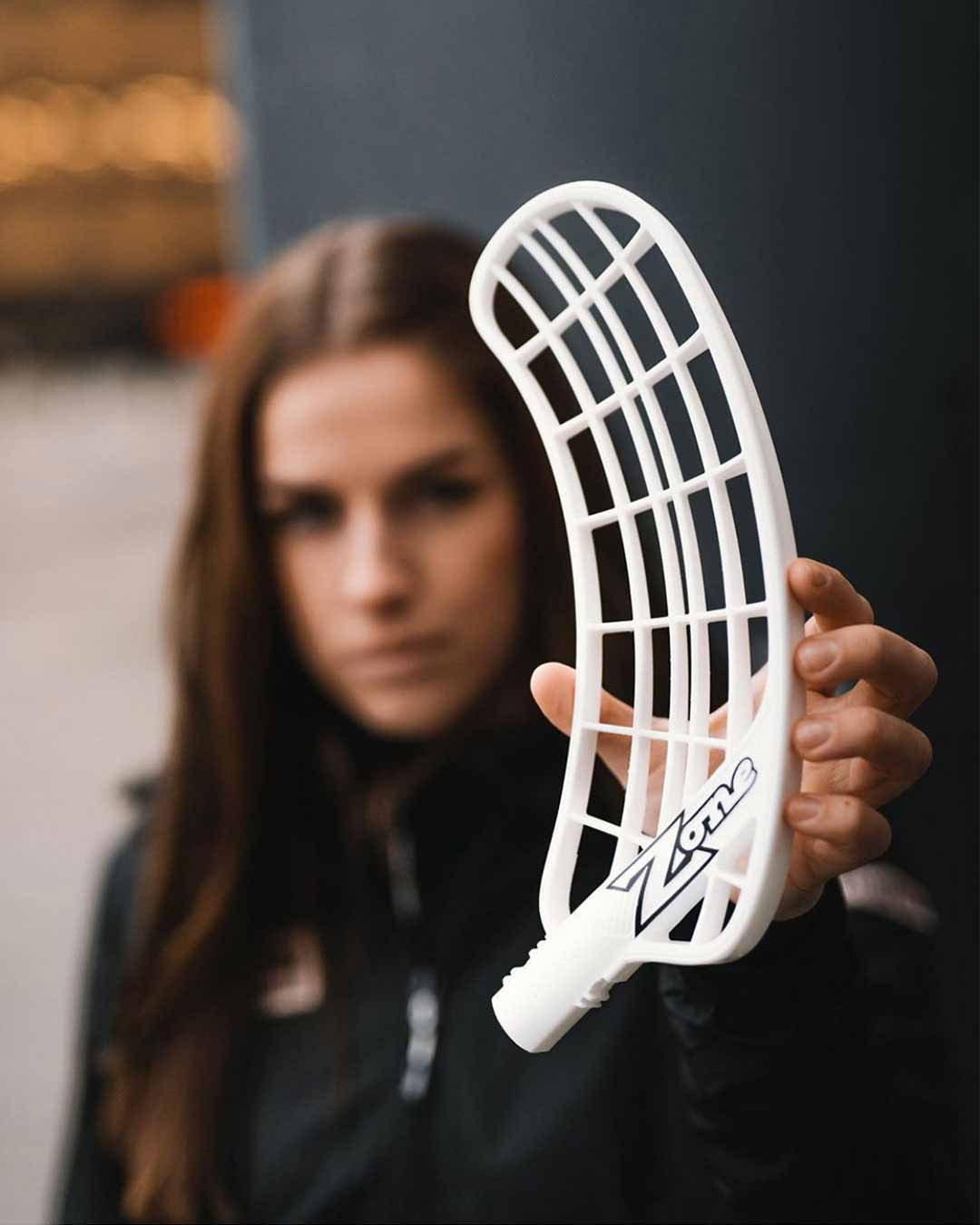 BLADE SUPREME WHITE (PP)