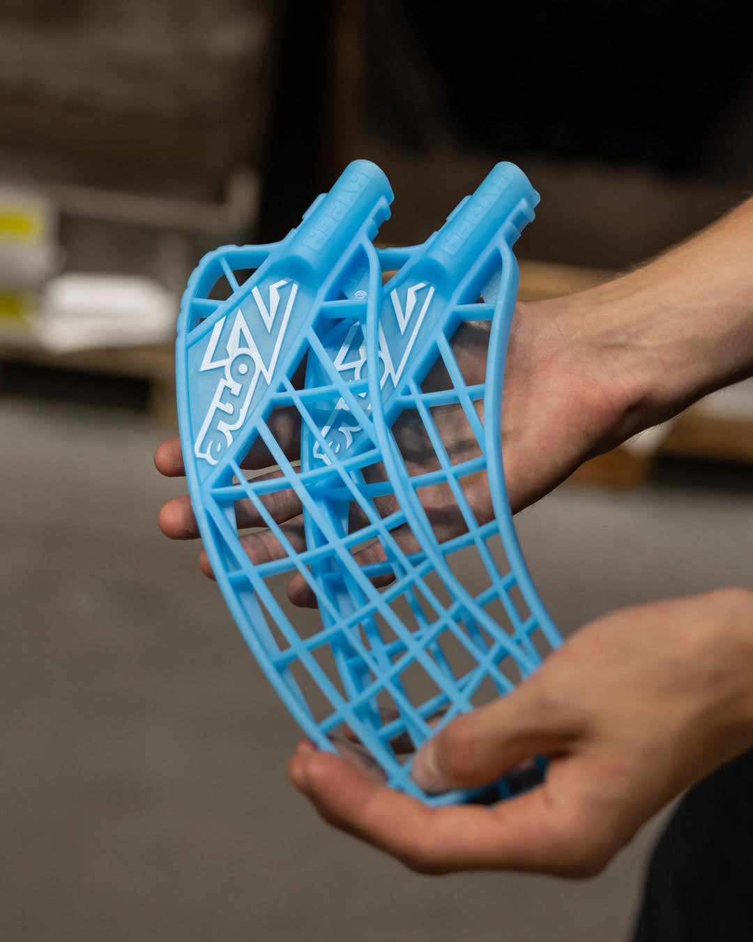 BLADE HYPER ICE BLUE (PE)