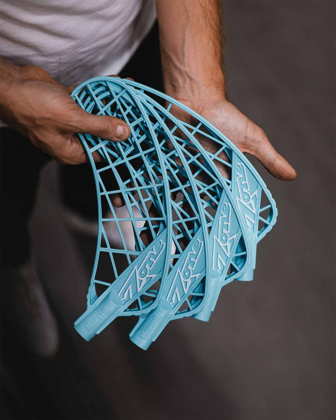 BLADE MONSTR LIGHT TURQUOISE (PE)