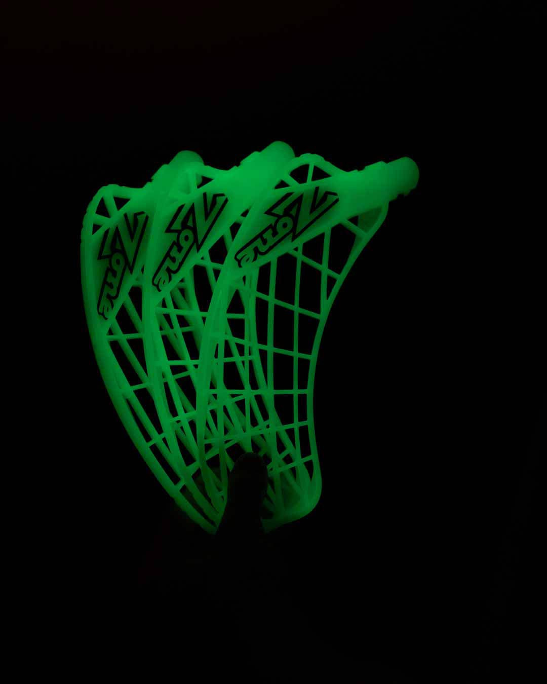 BLADE HYPER GLOWING WHITE (PP)