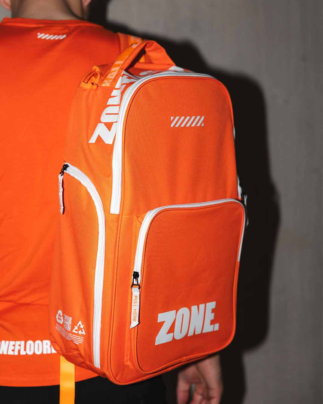 BACKPACK IDENTITY