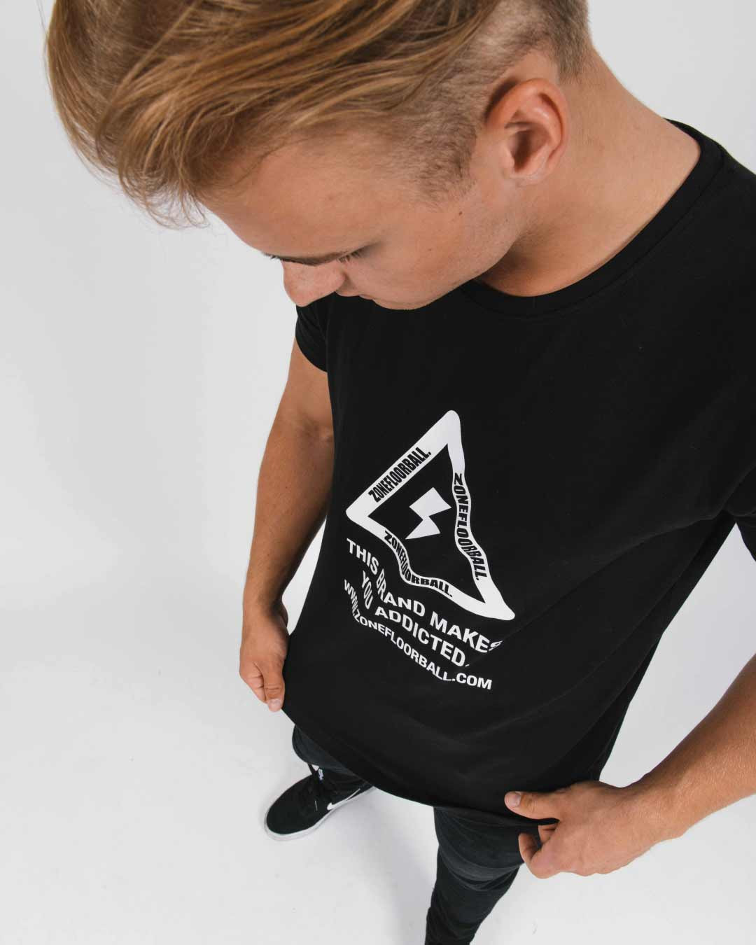 T-SHIRT WARNING